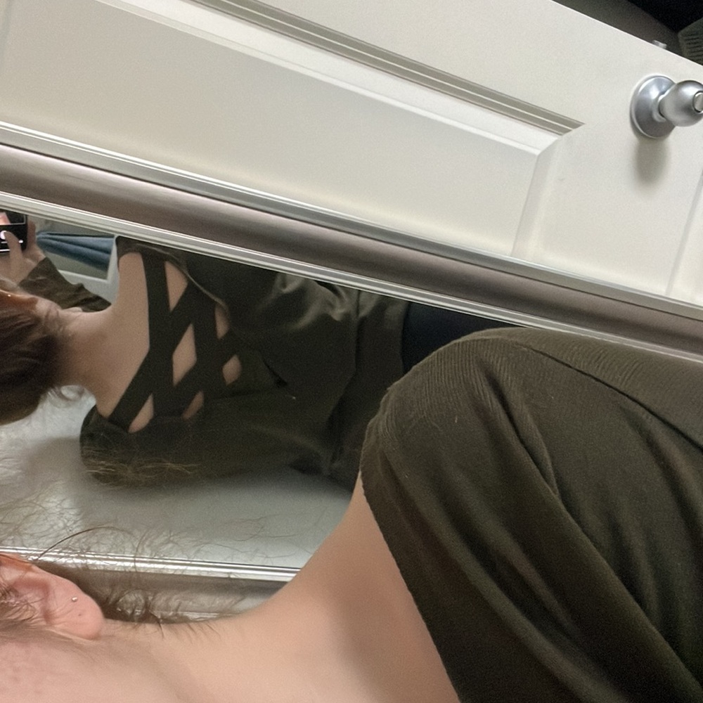 Windsor Sweater Size L